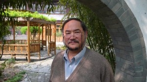 Steinaldermenneskene hadde på mange måter en mer avansert økologisk forståelse, enn vi i dagens industrialiserte verden, mener John D. Liu. (foto:Arne Storrønningen