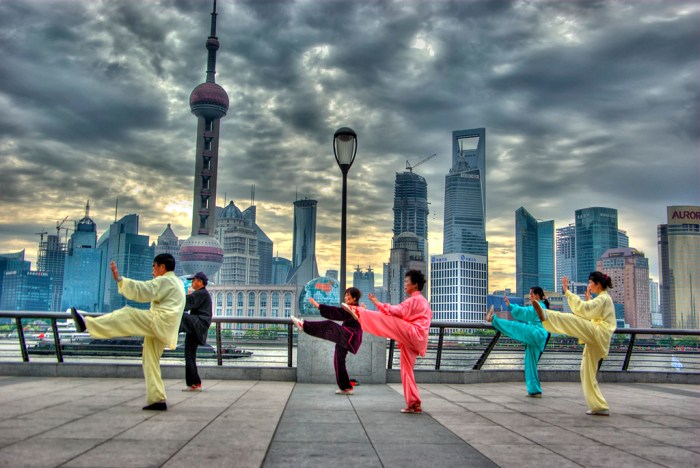 leniners-_-flickr-cc-pudong-skyline