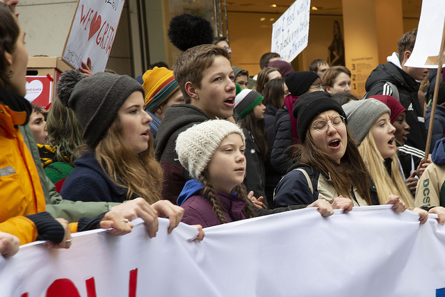 33370938458_ea97553b8f_z